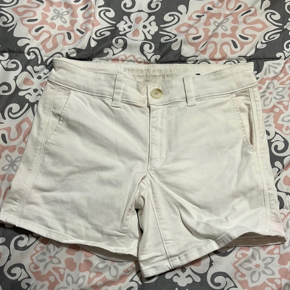 American Eagle Short